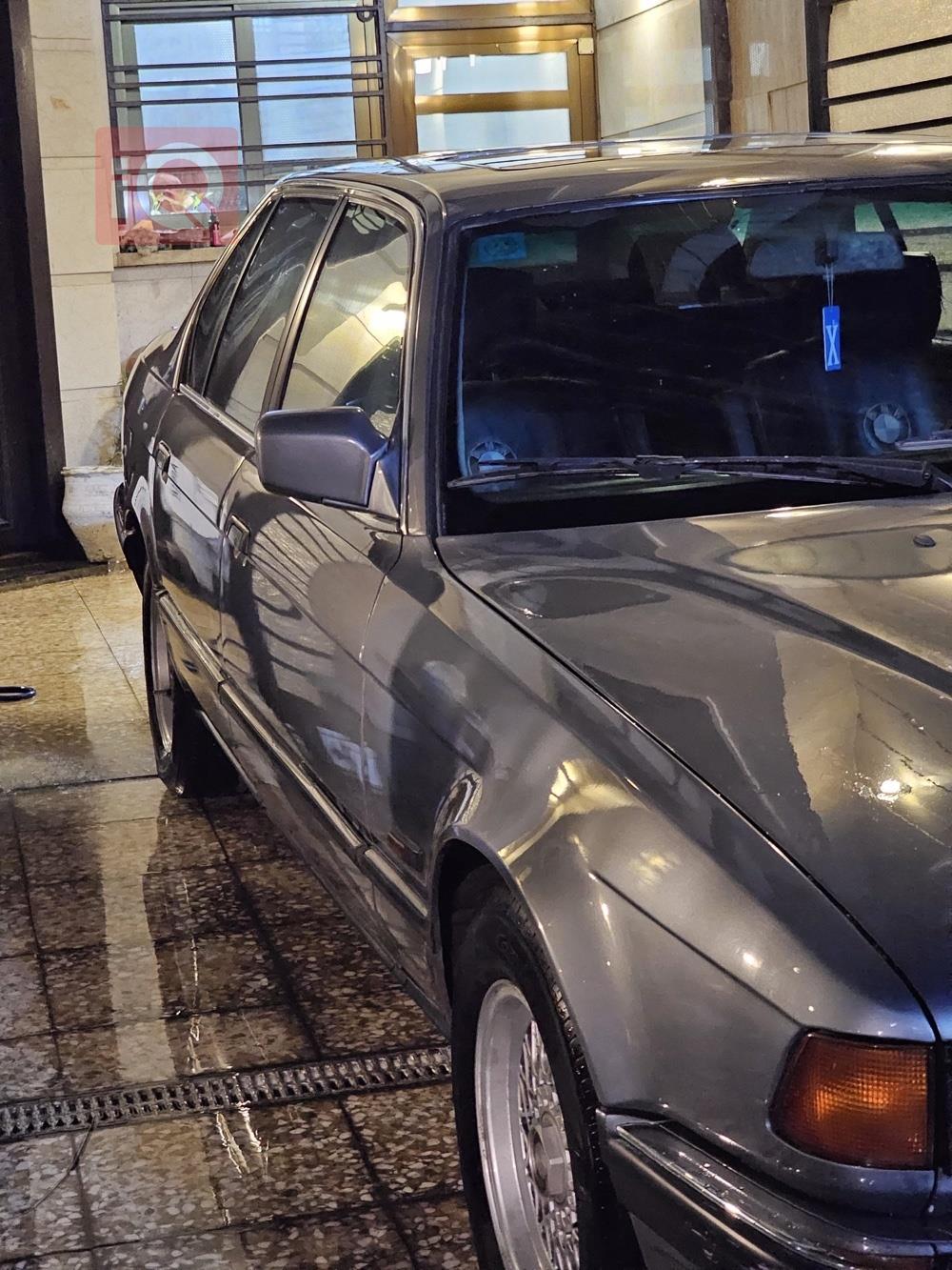 بي ام دبليو الفئة 7